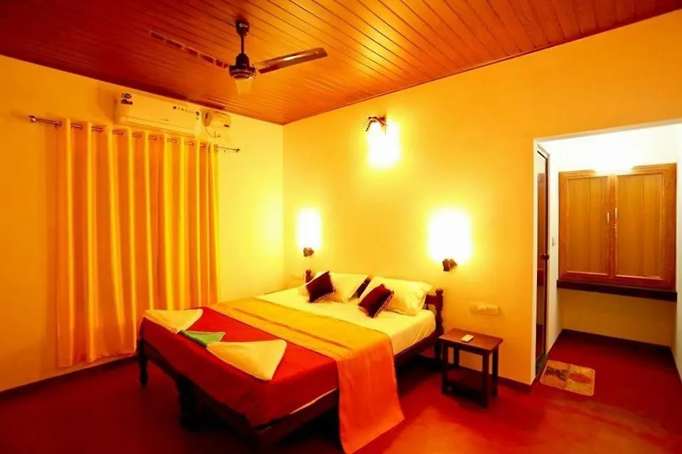 Marari Charlys Homestay Alappuzha Bed & Breakfast