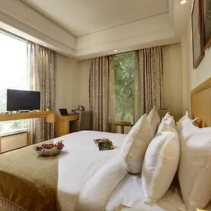 https://saltstayz-corporate-biz-golf-course-road.top-gurgaonhotels.com