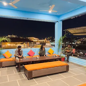 https://hostel-madpackers.udaipurhotels.org